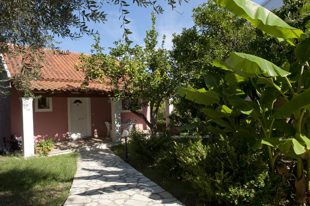Maria'S Paradise Astrakeri Eksteriør bilde